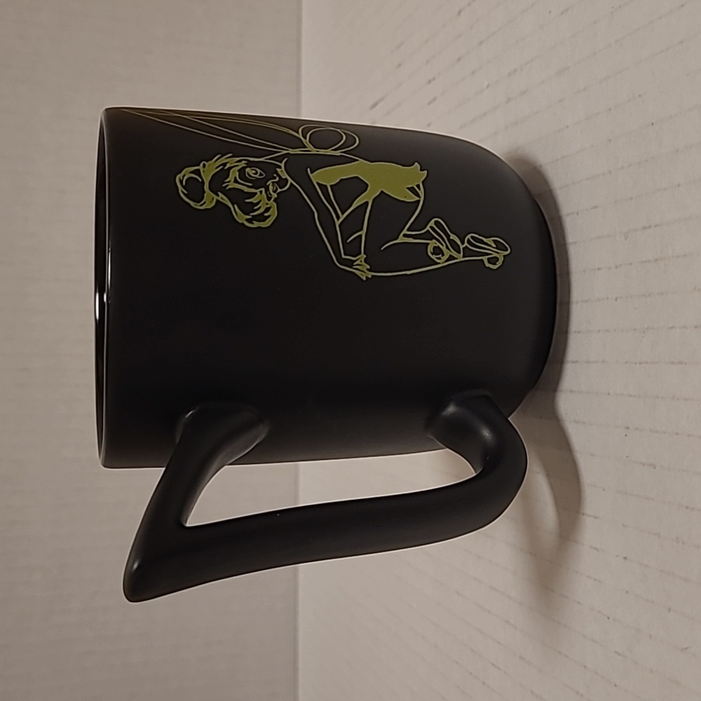 Disney's Tinkerbell Little Green Dress Mug - Picture 4 of 16